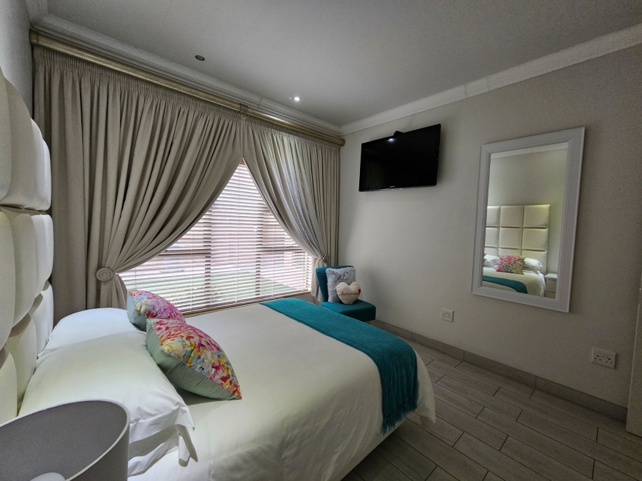 2 Bedroom Property for Sale in Flamwood North West